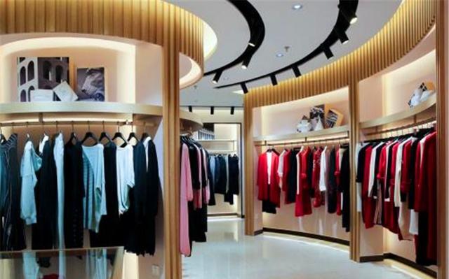 淘寶與實體店衣服的差異揭秘 品質、價格與體驗背后的'貓膩'